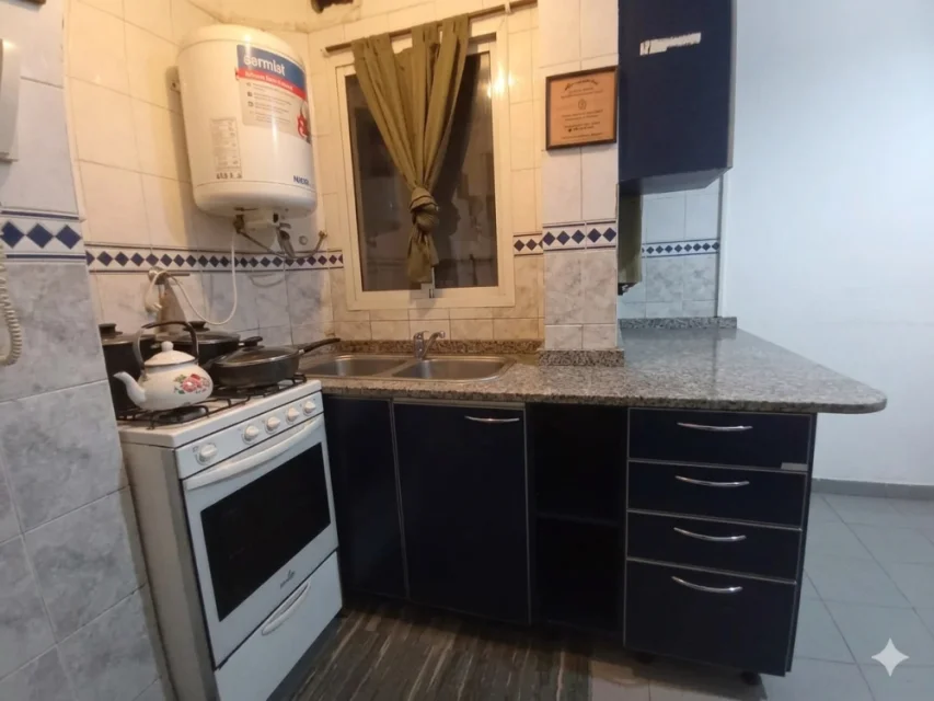 Montevideo 100 Monserrat Departamento 2  ambientes  En Venta -1